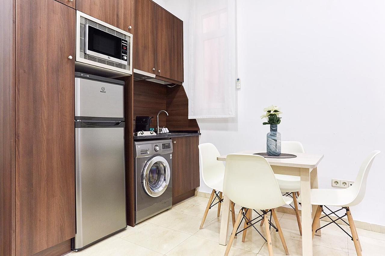 Leeways Apartment IX In Gran Via Madrid Eksteriør bilde