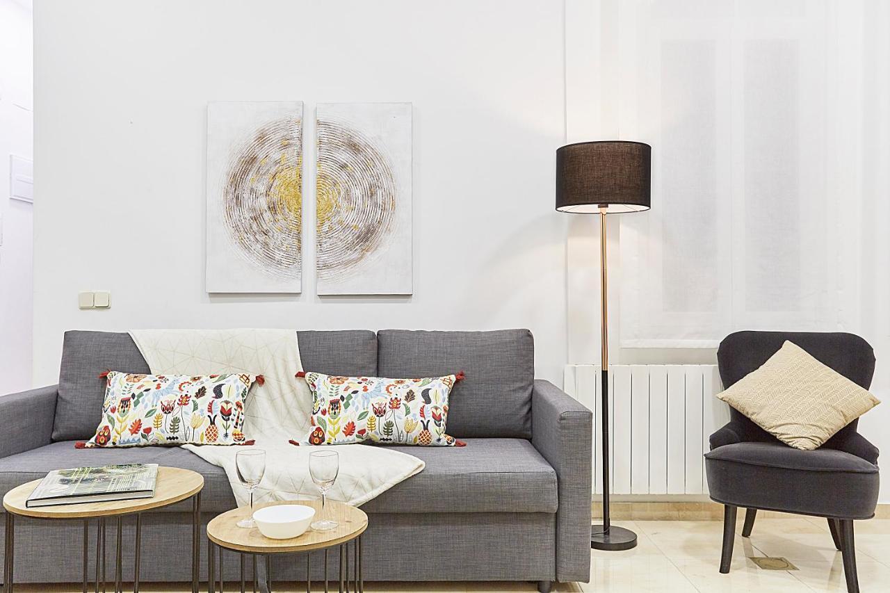 Leeways Apartment IX In Gran Via Madrid Eksteriør bilde