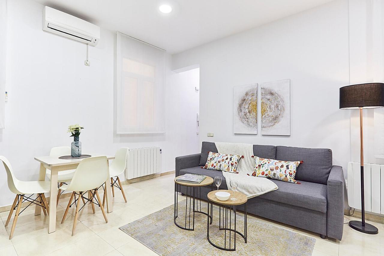Leeways Apartment IX In Gran Via Madrid Eksteriør bilde